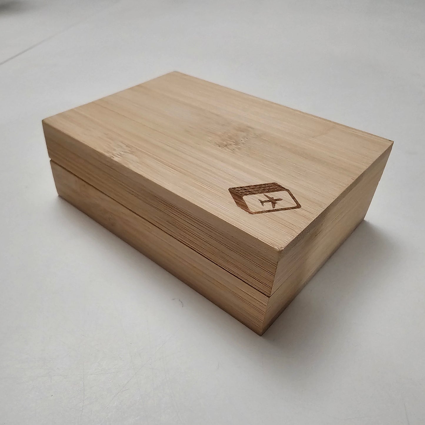 E- Bamboo Storage Case with Flight Deck Logo (flashcards not included)